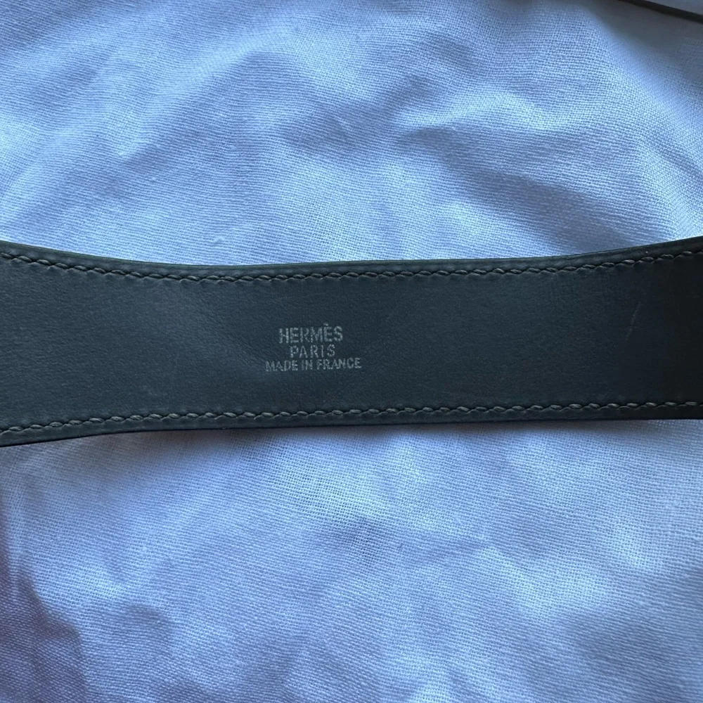 Hermes Dark Grey Leather Bracelet - Picture 6 of 8